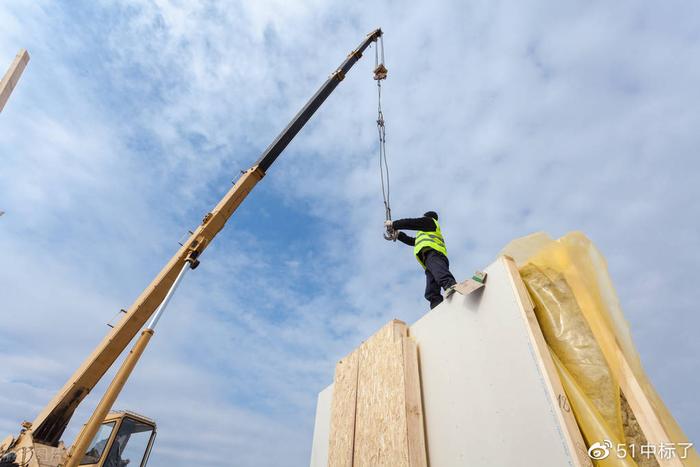 建筑工程劳务分包的法律规定与实务解析